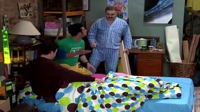 türk malı erman yarcanı gay sanıyor